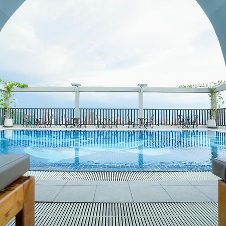 The Onra Hotel พนมเปญ ภายนอก รูปภาพ