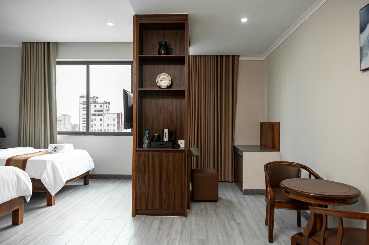 The Onra Hotel พนมเปญ ภายนอก รูปภาพ