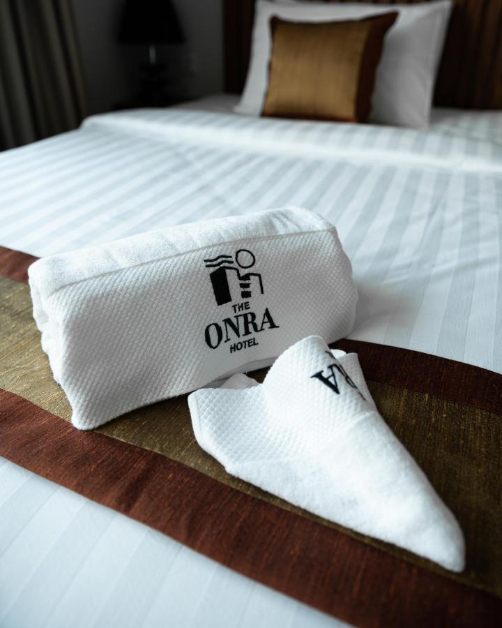 The Onra Hotel พนมเปญ ภายนอก รูปภาพ