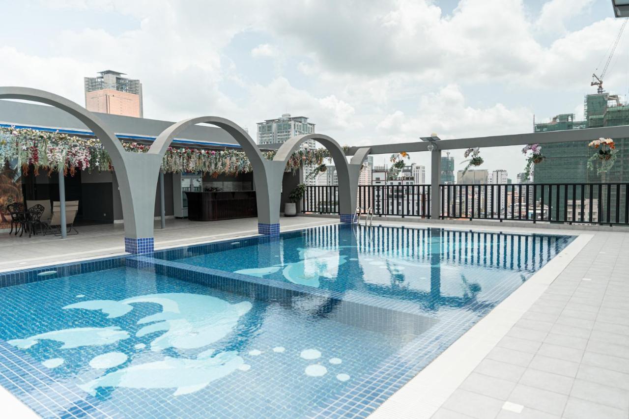 The Onra Hotel พนมเปญ ภายนอก รูปภาพ