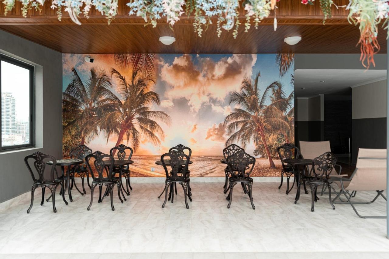 The Onra Hotel พนมเปญ ภายนอก รูปภาพ