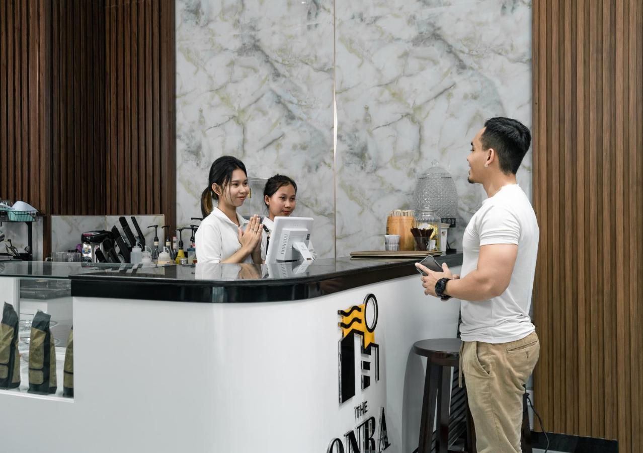 The Onra Hotel พนมเปญ ภายนอก รูปภาพ