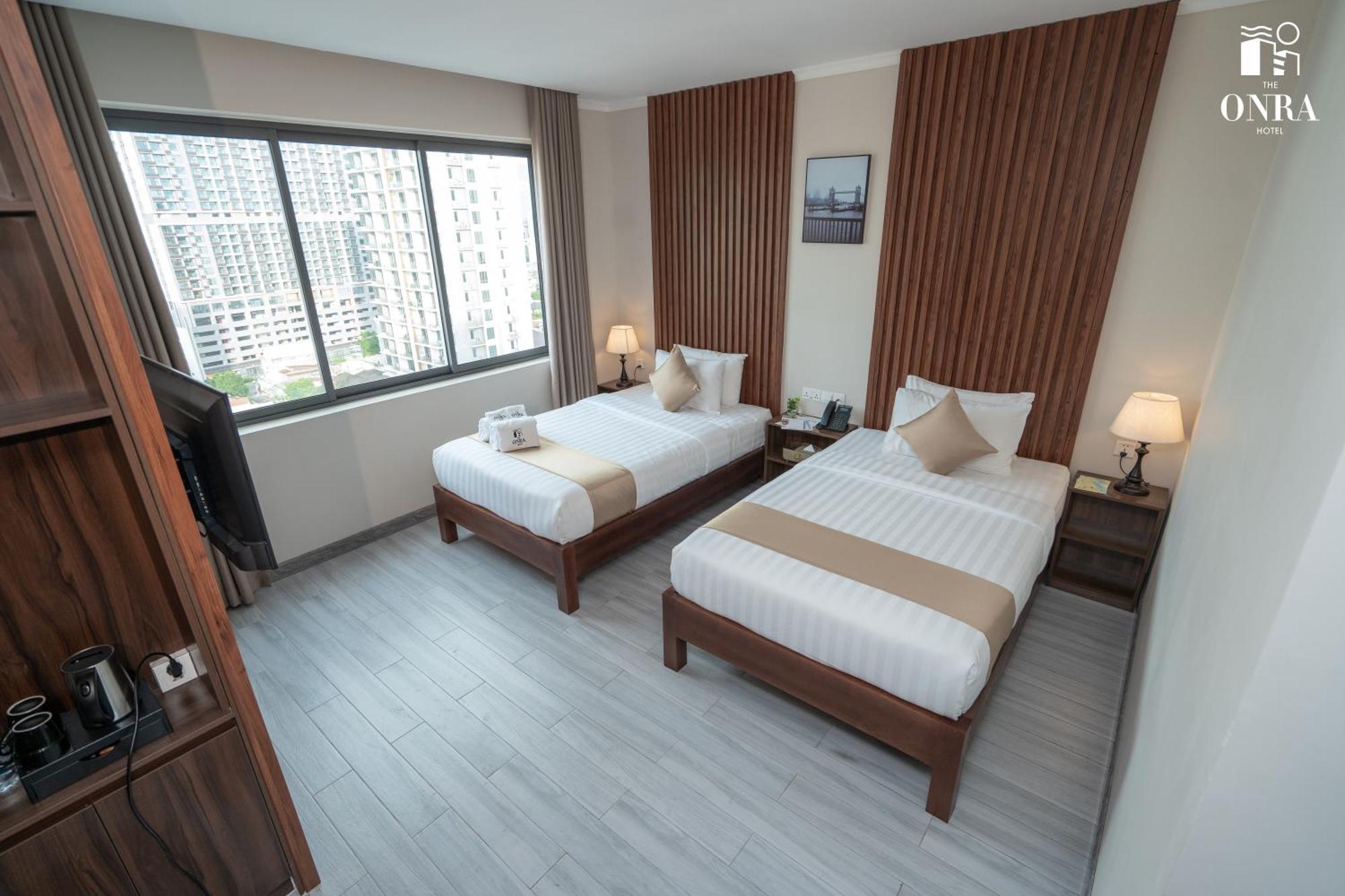 The Onra Hotel พนมเปญ ภายนอก รูปภาพ